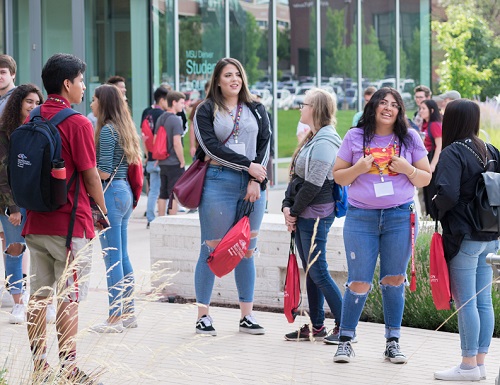 New students attending summer orientation.